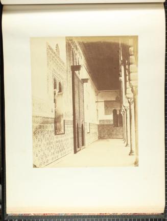 (Galería baja del Patio de las Doncellas. Reales Alcázares de Sevilla)