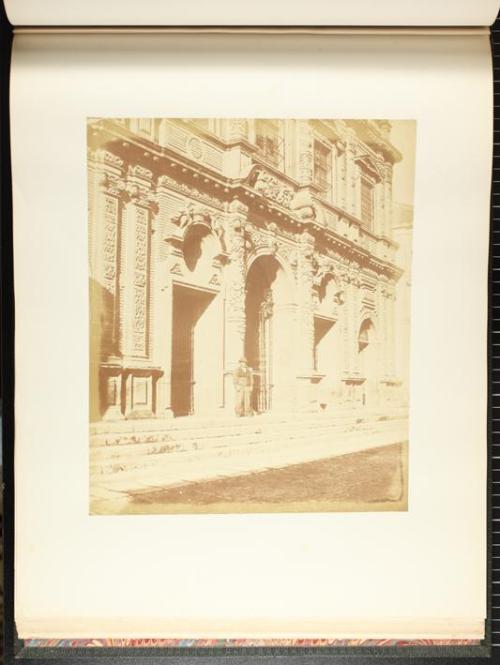 (Fachada de la iglesia de San Luis de los Franceses. Sevilla)