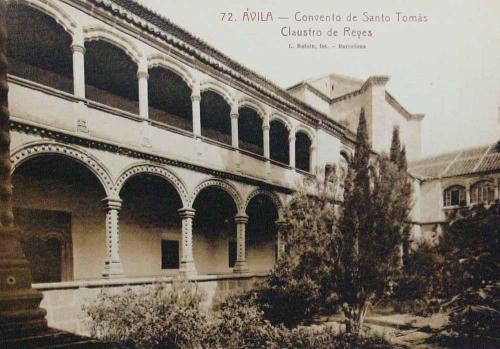 Ávila. Convento de Santo Tomás. Claustro de Reyes