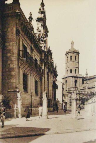 Valladolid. Perspectiva de la Universidad y Catedral