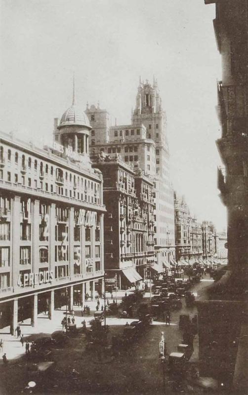 Madrid. Avenida de Pi y Margall (Gran Vía)