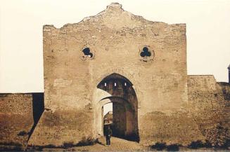 Castillo de Sagunto. Puerta de la plaza de Aimenara