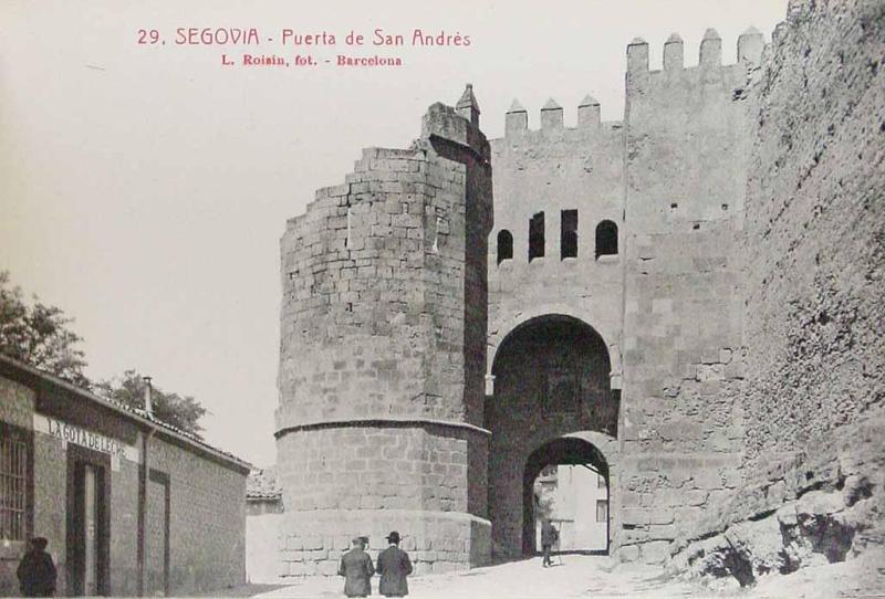 Segovia. Puerta de San Andrés