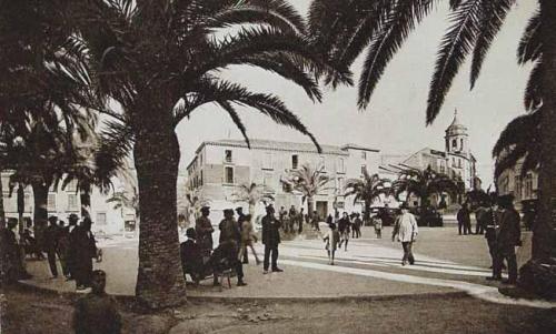 Jaén. Plaza del Deán Mazas