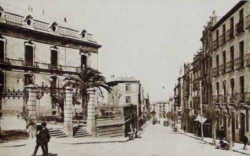 Jaén. Plaza de Sagasta y calle de Bernabé Soriano