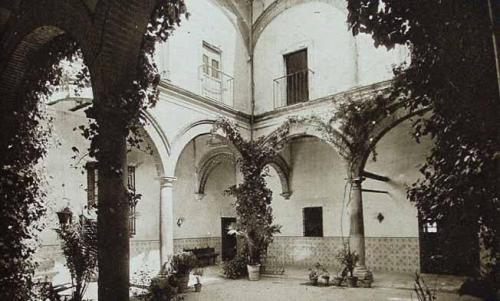 Jaén. Patio del Hospicio de Mujeres