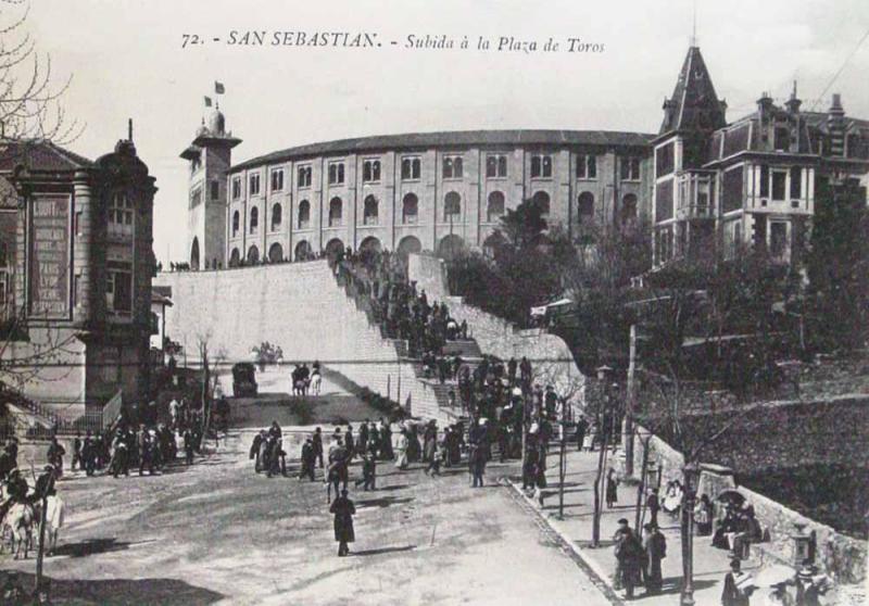 San Sebastián. Subida a la Plaza de Toros