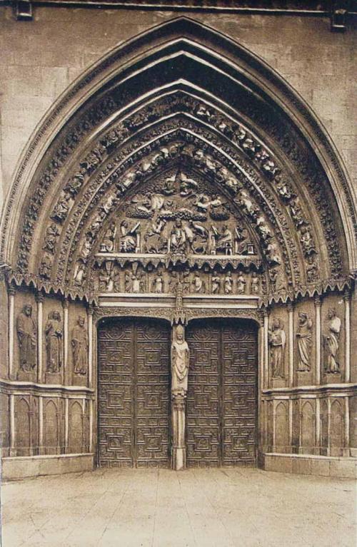 León. Catedral (Siglo XII). Fachada del Sur. Puerta de San Froilán