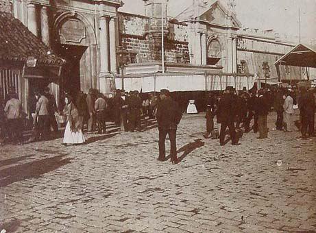 (Puerta del Mar de Cádiz)