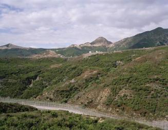 Geografías concretas I. Valla Fronteriza de Ceuta