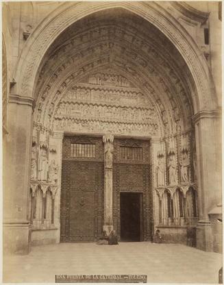 Una puerta de la catedral - Toledo.