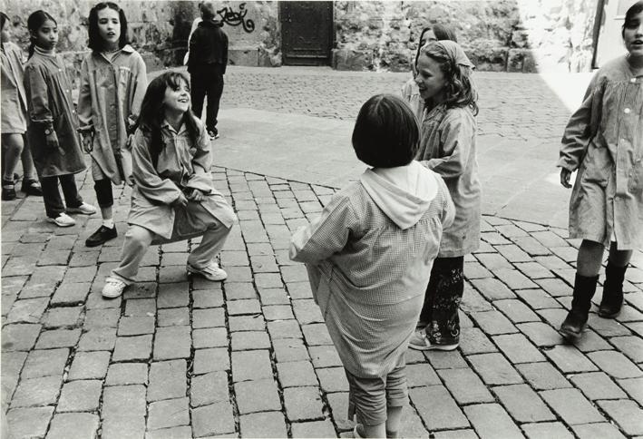 Niñas en el recreo