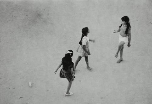 Niñas jugando. UVA Fuencarral