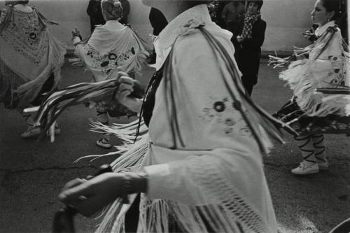 Mujeres bailando. La Endiablada de San Blas