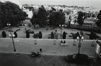 Parque frente al mar