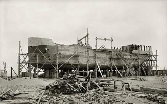 Construcción del Mirotres, primer barco de cemento armado fabricado en España. Astilleros de Malgrat de Mar