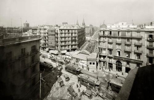 Obras de soterramiento de la línea de Metro de la Compañía de los Ferrocarriles Catalanes