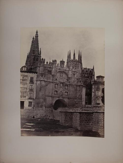 Burgos. Puerta de Santa María