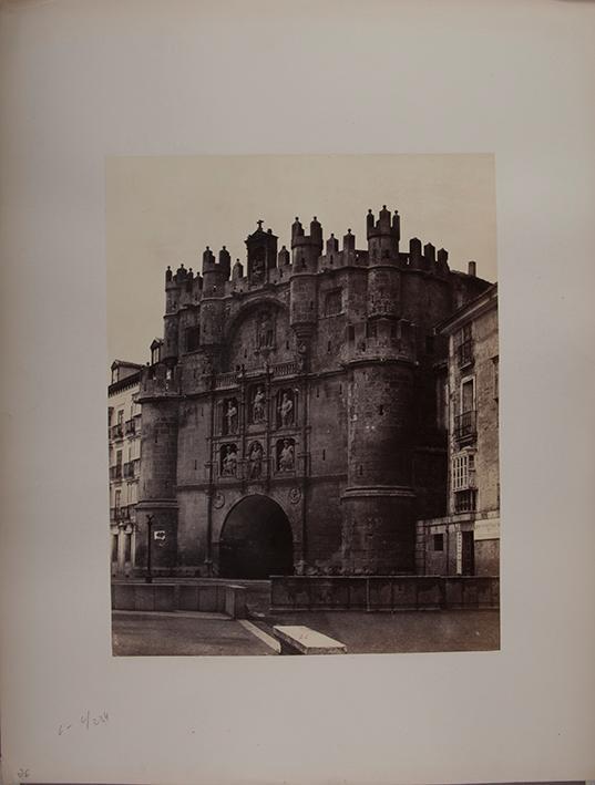 Burgos. Arco de Santa María