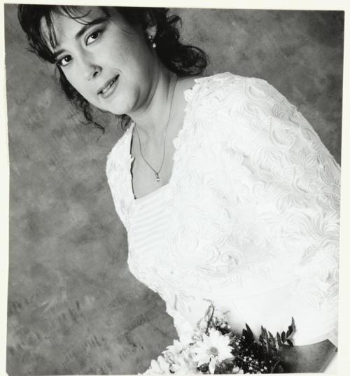 Retrato de mujer vestida de novia