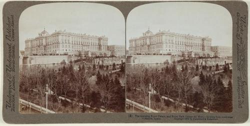 El imponente Palacio Real y el Campo Real del Moro