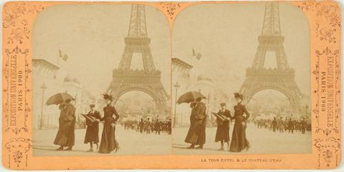 La Tour Eiffel and le Chateau d´Eau. Exposition Universelle. París 1990