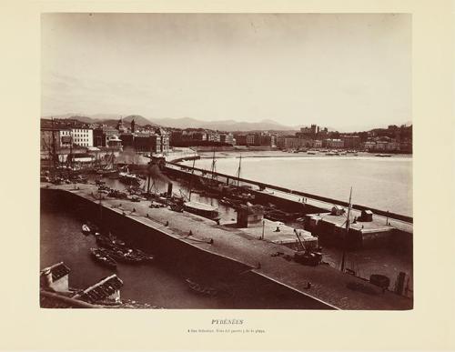 San Sebastian. Vista del puerto y de la playa