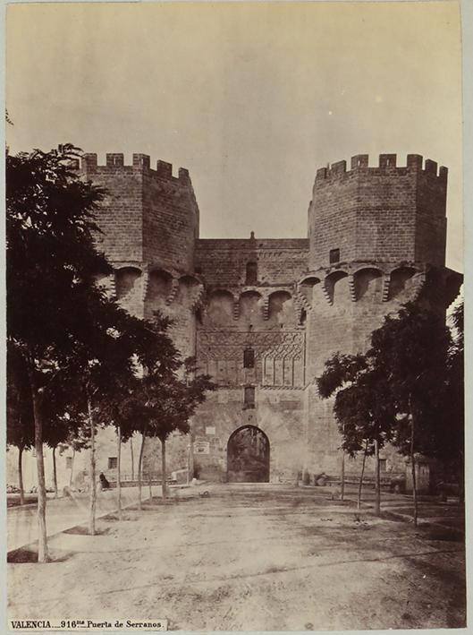 Valencia. Puerta de Serranos