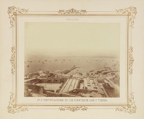 Gibraltar. Fortificaciones de los fuertes de mar y tierra (Espigón viejo y Water port desde el castillo)