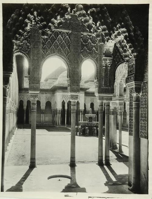 Alhambra. Patio de los Leones