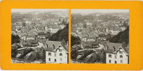 Fribourg (Suisse). Vue prise vers la ville basse