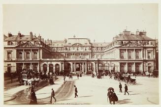 Paris. Le Palais Royal