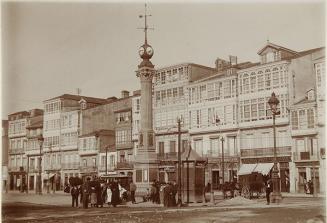 (Coruña. Cantón grande et obélisque Linares Rivas)