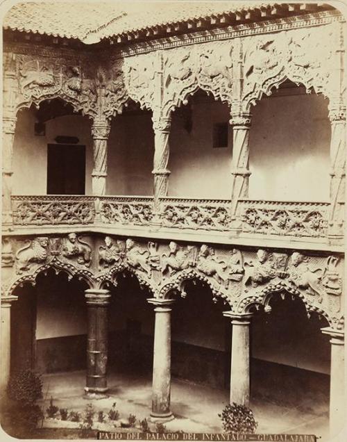 Patio del Palacio del Infantado. Guadalajara