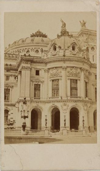 (Paris. La Opera)