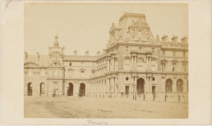 (Paris. Le Louvre)