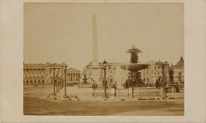 (Paris. Place de la Concorde)