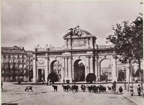 Madrid. Puerta de Alcalá