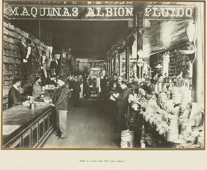 Salón de ventas hasta 1904 (casa antigua)