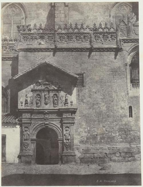 Entrée de la chapelle royale à Grenade