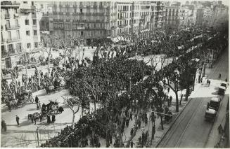 (Enterramiento de las victimas del 13 de febrero de 1937)