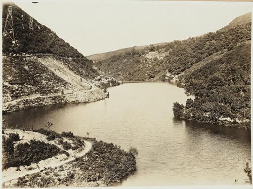 Pantano del Regato. Servicio de aguas - Presa