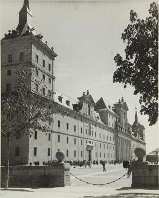 El Escorial. La Lonja