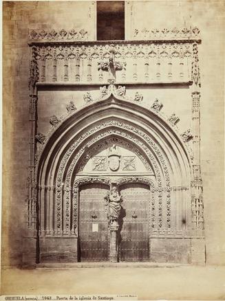 Orihuela (Murcia). Puerta de la iglesia de Santiago