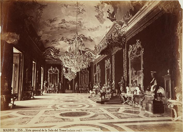 Madrid. Vista general de la Sala del Trono (palacio real)