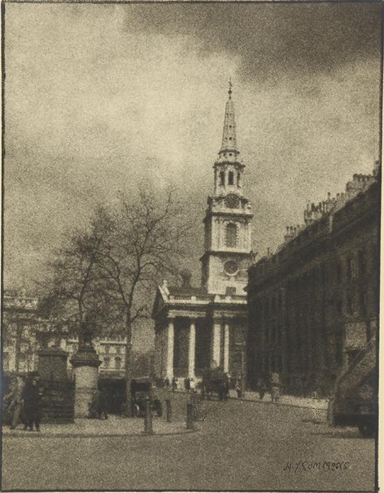 London Trafalgar Square East Side